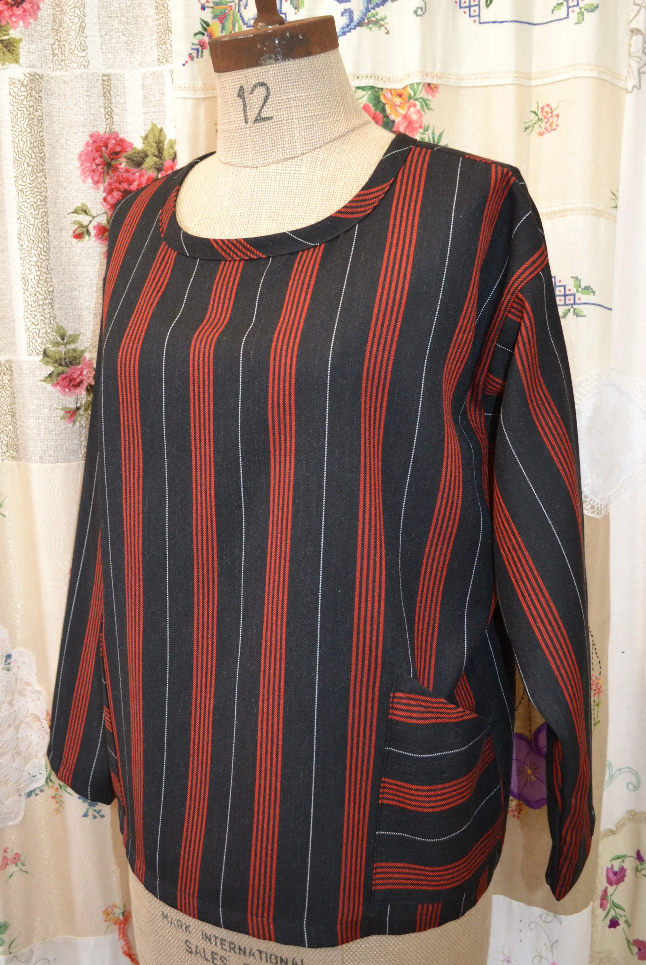 Berserk Kite top Ochre stripe